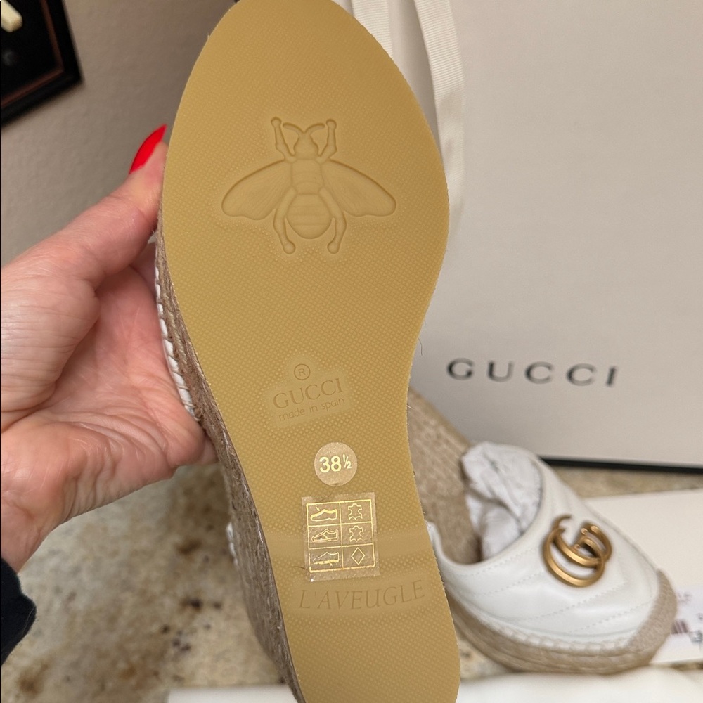 NEW GUCCI White Leather Marmont GG Charlotte Espadrille Wedge Sandals 38.5 - Picture 10 of 17